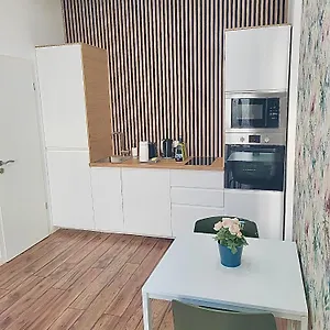 R574 #freeparking Apartamento Budapest